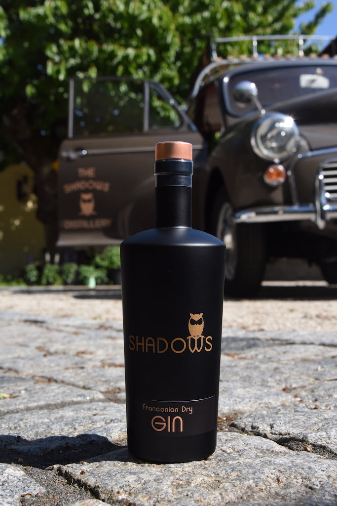 Frankonian Gin Shadows mit Auto