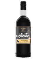 Schwarze Bornholm-Salty-Liquorice-Flasche mit gold-schwarzem Etikett und Schraubverschluss, frontal vor schwarzem Hintergrund.