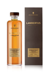 Lambertus Single Malt Peated Whisky aus Belgien mit Holzverschluss und schwarzer Geschenkverpackung.