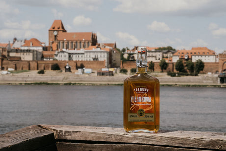 Lebkuchen Likör Piernikowa Torunska in Torun Polen