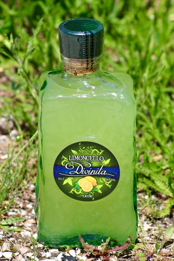 Limoncello Divinita außergewöhnliche Flasche