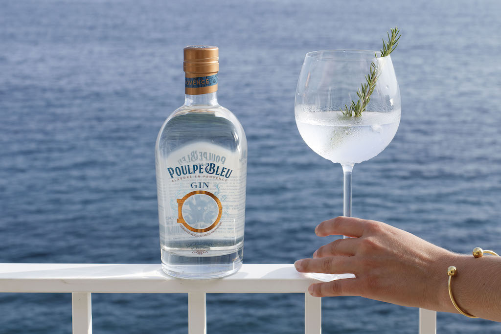 Mittelmeer Gin "Poulp Bleu" aus Provence_Frankreich_©AndranedeBarry