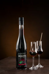 Cassis Likör / Schwarze Johannisbeere Likör Nordpol