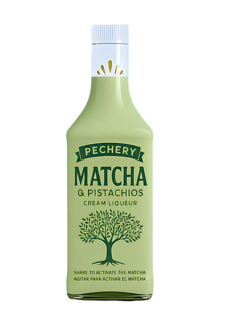 Pechery Matcha Pistazien Likör Flasche mit grünem Etikett und Baummotiv