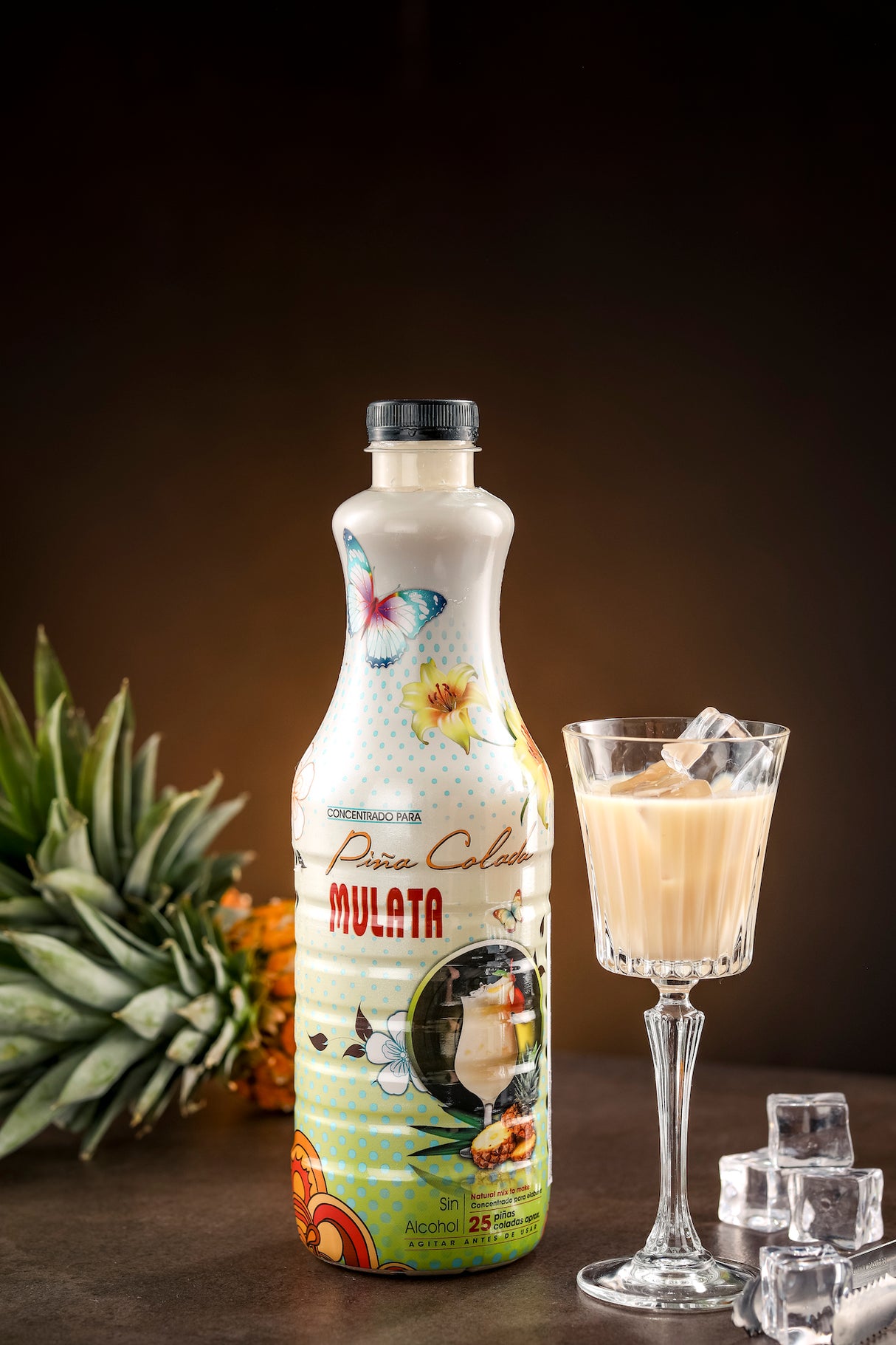 Pina Colada Cocktail Mix Mulata mit Glas