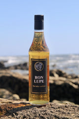 Rum Anejo "Lupe"_Karibik_Meer