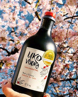 Uko Vodka Flasche Natur